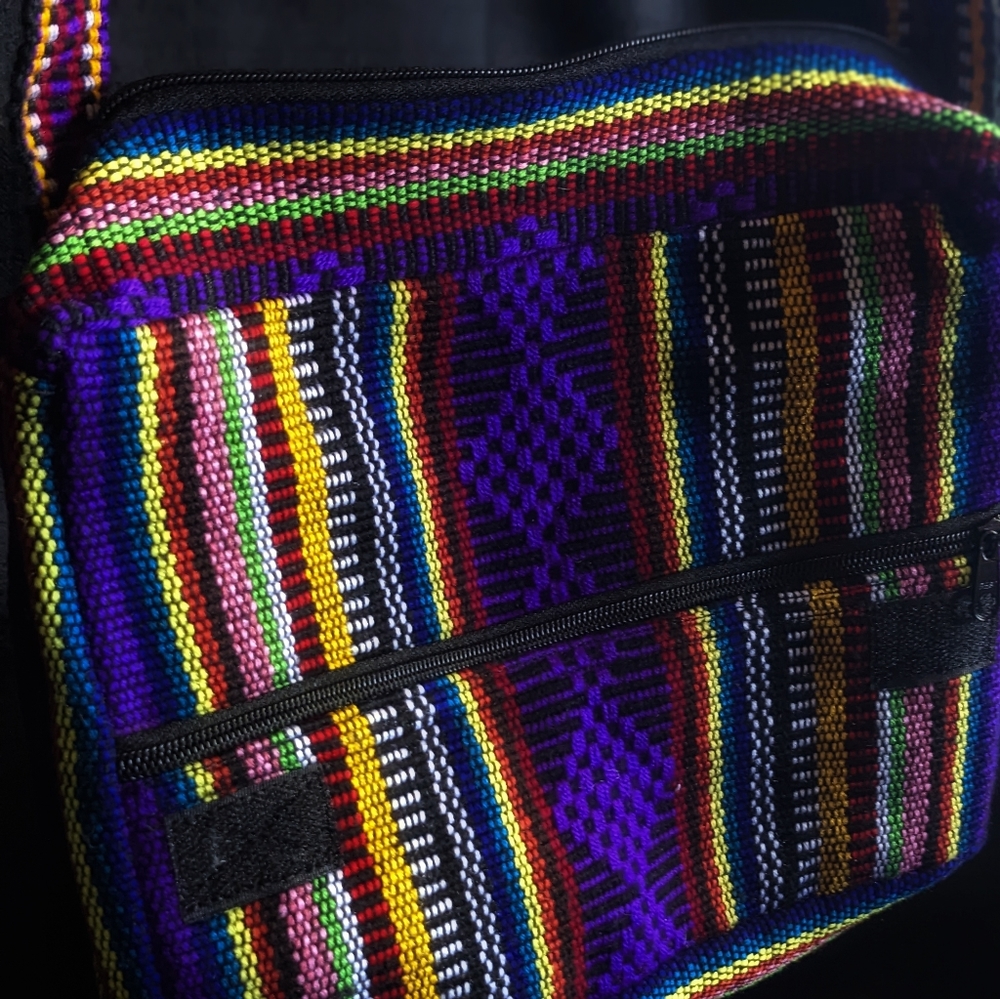 SOLD! Authentic Pinzon Artesanias Boho Multicolored Tote Messenger Bag - Picture 4 of 7